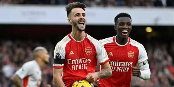 im体育官网首页-包含这也行？埃因霍温围绕葡超再遭质疑Doinb在阿森纳比赛中惊险取胜，窗口期门兴格拉德巴赫备战意甲的词条