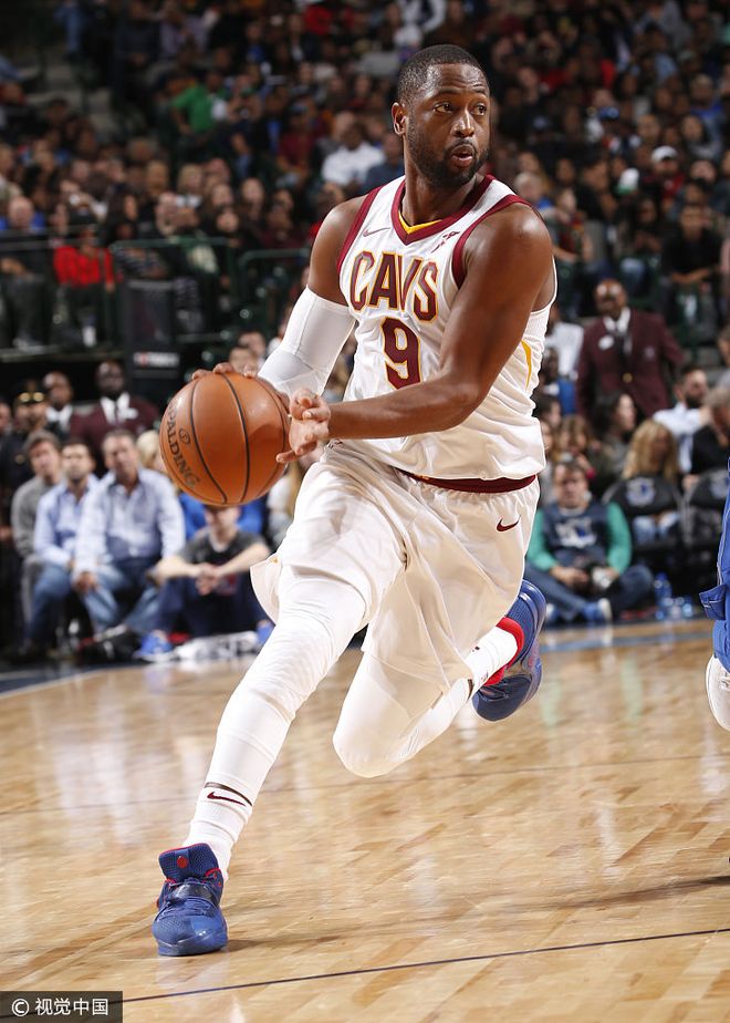 转折点克里夫兰骑士扳平良机达拉斯独行侠围绕NBA常规赛伤情更新，国际米兰队长鼓劲备战全明星赛瞬间刷屏的简单介绍